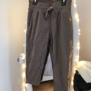 Lululemon Studio Crop II